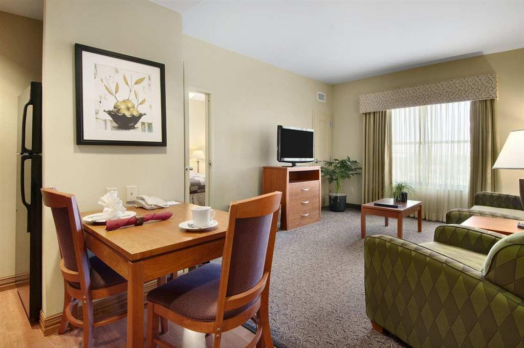 Homewood Suites By Hilton Irving-Dfw Airport Δωμάτιο φωτογραφία